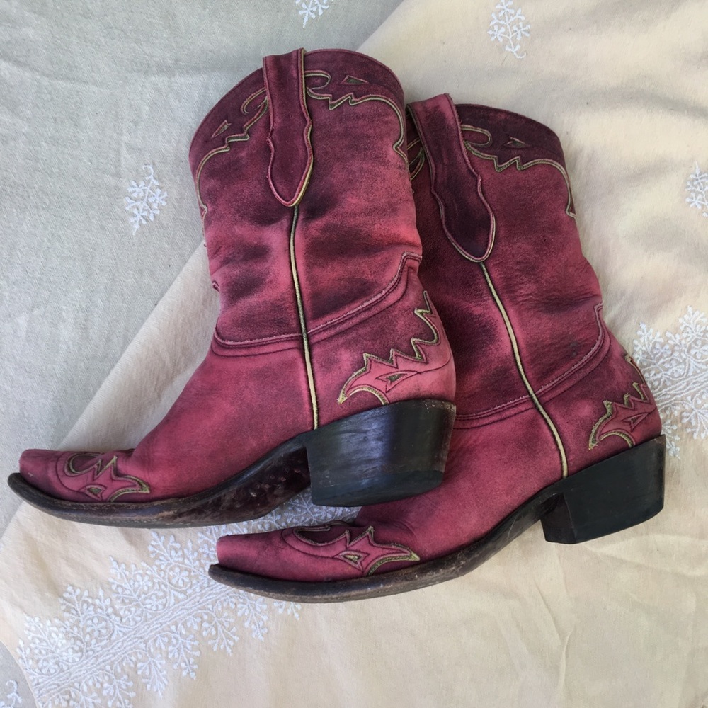 HANDMADE PLUM LEATHER COWBOY BOOTS